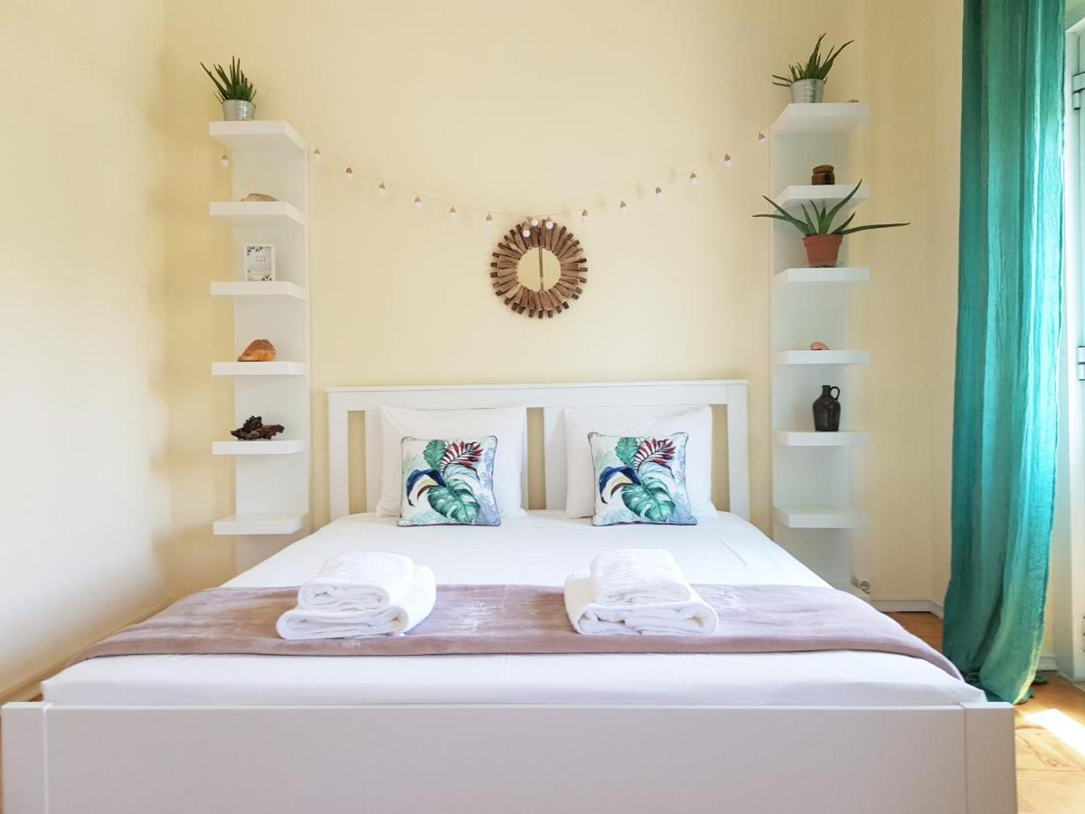 Green Element Guesthouse Коста да Капарика Екстериор снимка