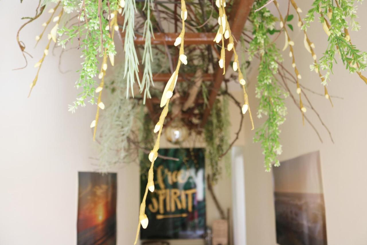 Green Element Guesthouse Коста да Капарика Екстериор снимка