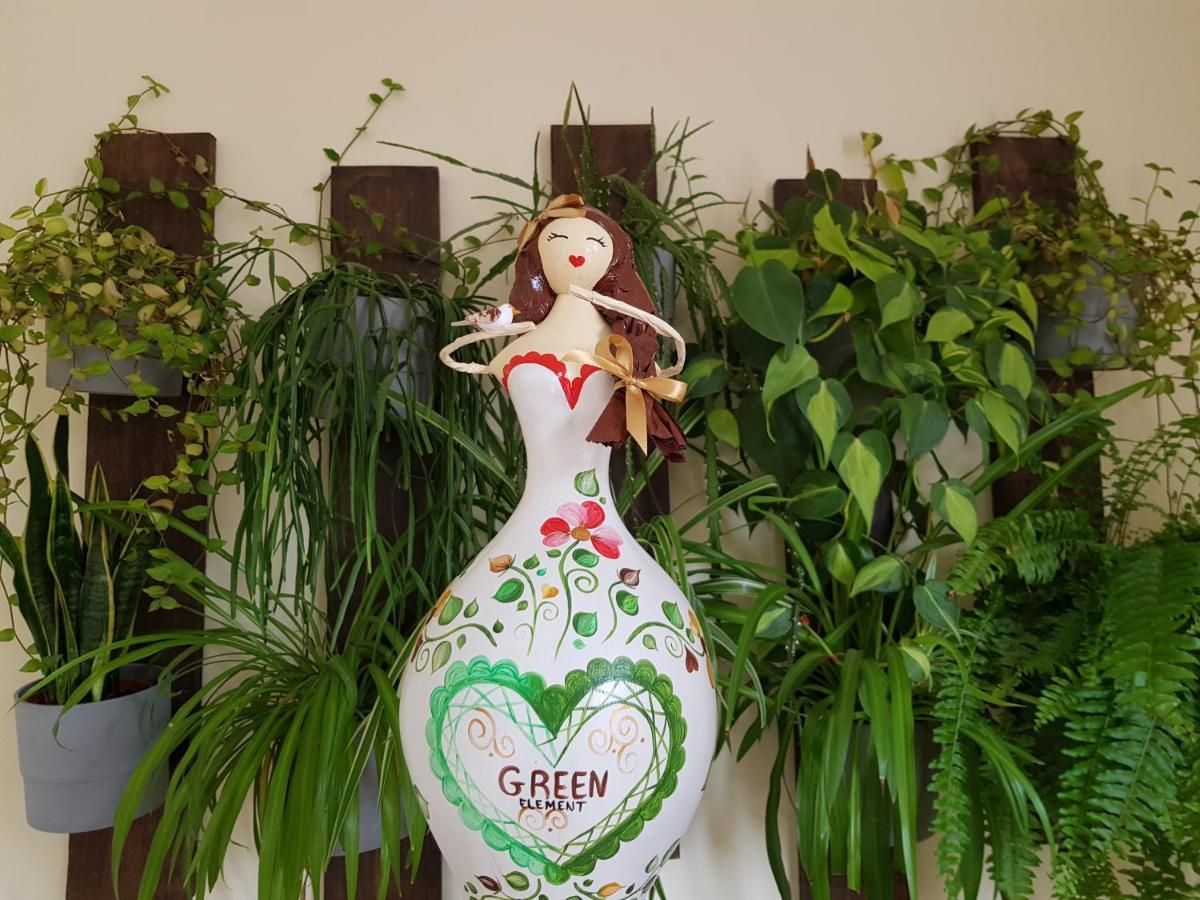 Green Element Guesthouse Коста да Капарика Екстериор снимка
